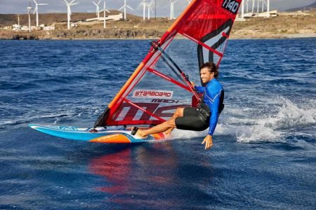 Club House-Wind Surfing