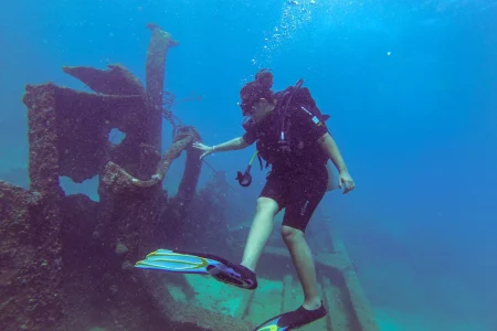 Malima  Diving Club Trincomalee-Night Diving (One Shallow Water Dive)