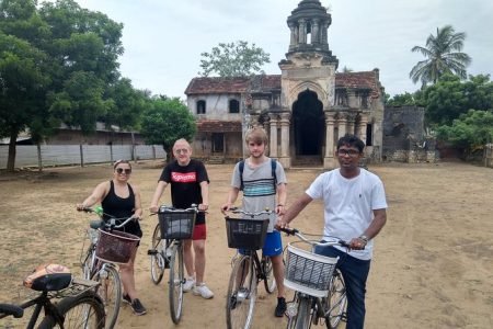 Explore Yarl-Jaffna City ride by Bicycle